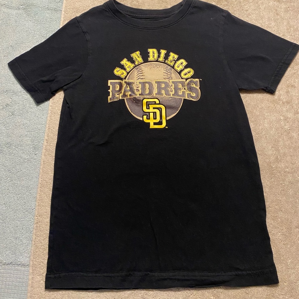 San Diego Padres Genuine Merchandise MLB T Shirt youth boys size medium